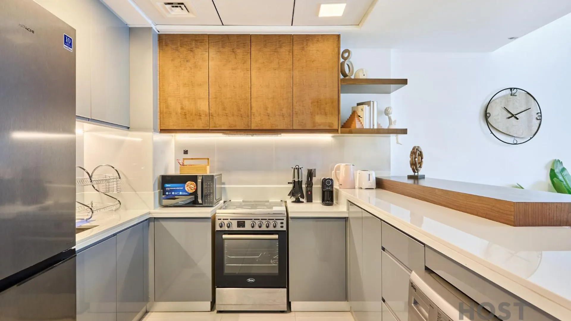 Boho-Chic Comfort - 1Br Haven - Marquis 2020 Arjan Dubai Apartment