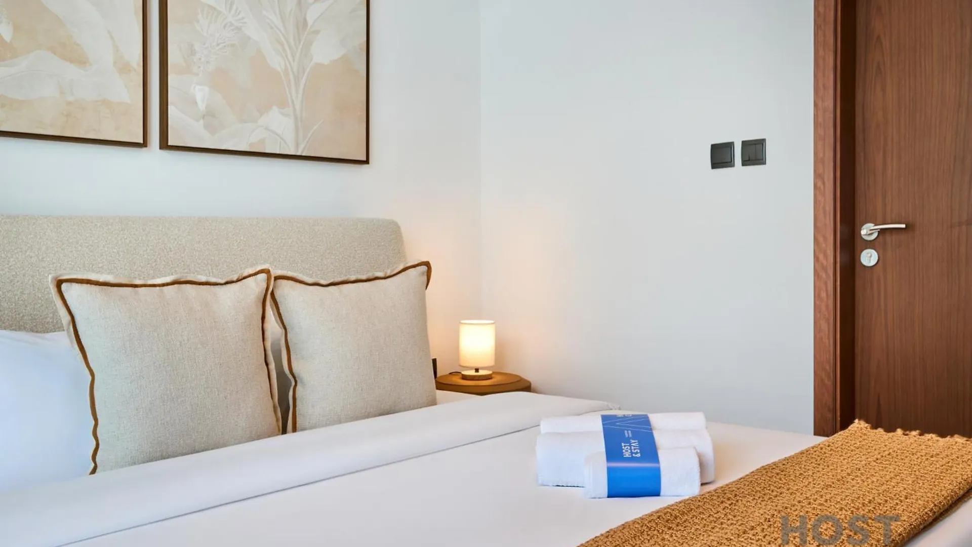 Boho-Chic Comfort - 1Br Haven - Marquis 2020 Arjan Dubai Apartment