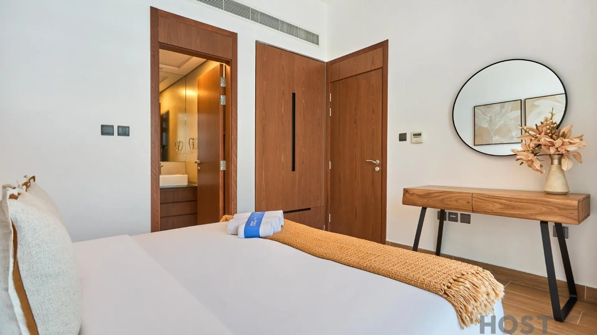 Apartment Boho-Chic Comfort - 1Br Haven - Marquis 2020 Arjan Dubai