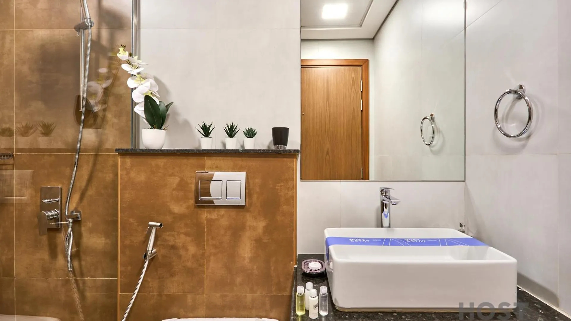 Boho-Chic Comfort - 1Br Haven - Marquis 2020 Arjan Dubai